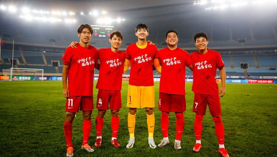 36岁王燊超两首发两球，海港老将用表现回击饭圈拉踩