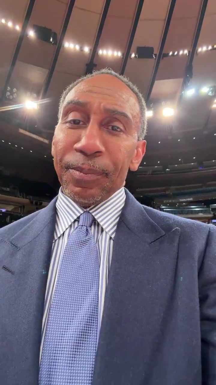 A·史密斯哽咽:马刺犯错太多 尼克斯29分逆转夺赛点 A·史密斯哽咽:马刺犯错太多 尼克斯29分逆转夺赛点